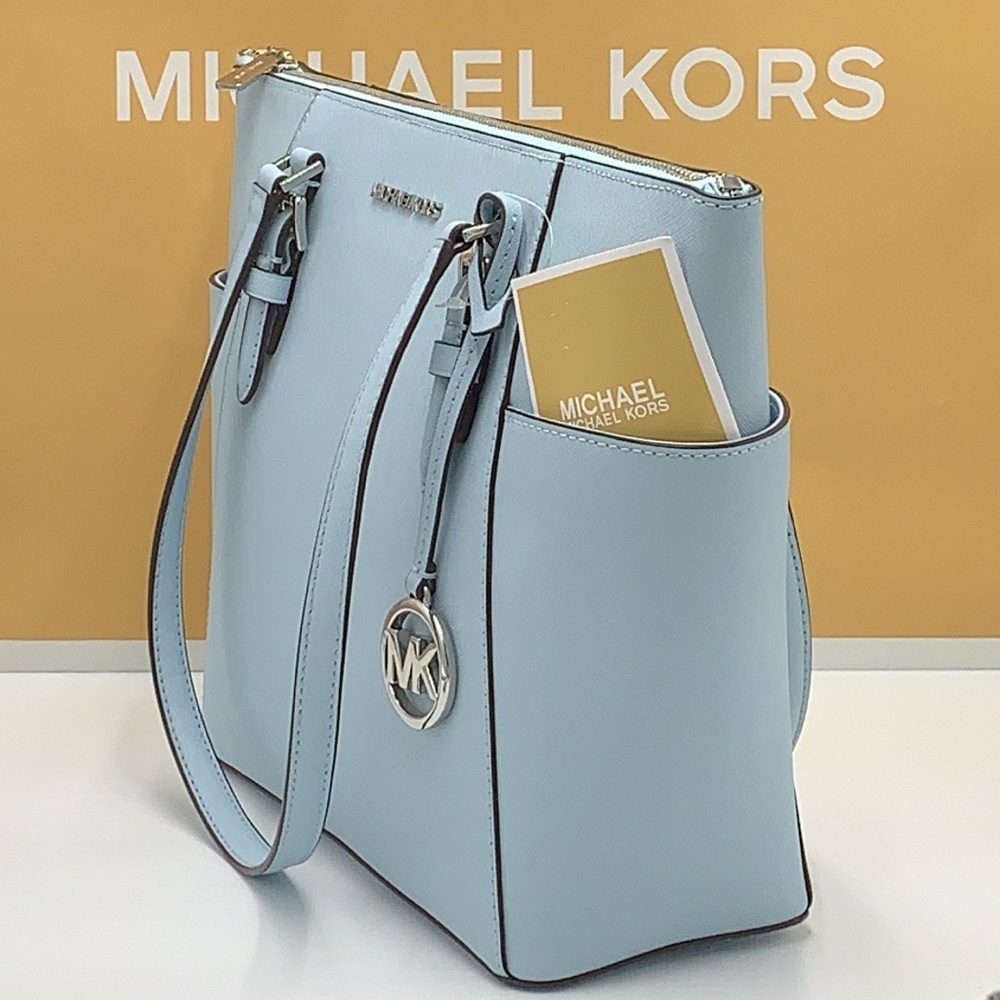 MICHAEL KORS CHARLOTTE LARGE TOP ZIP TOTE VISTA BLUE COLOR - Picture 6 of 16